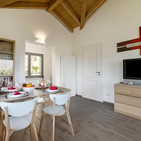 Residenza Quadrifoglio Апартаменты *