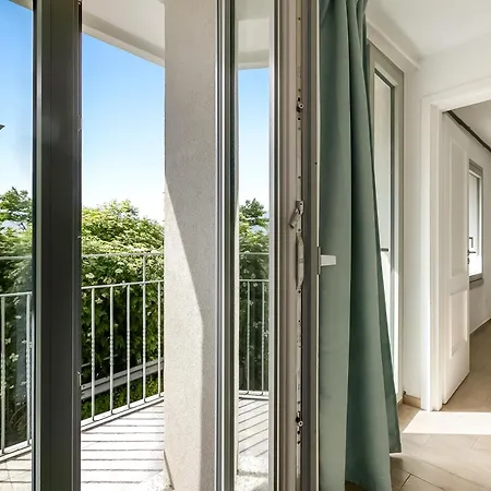 Residenza Quadrifoglio Апартаменты *